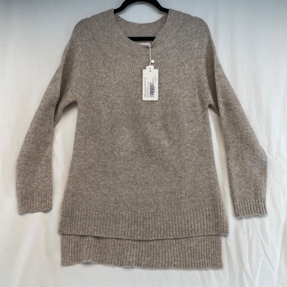 Echo Verde Long Sleeve Crewneck Sweater Tan Beige Women’s Size Small NEW - Picture 8 of 9